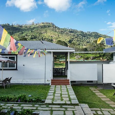 The Door To Nirvana Cottages Coonoor Exterior photo